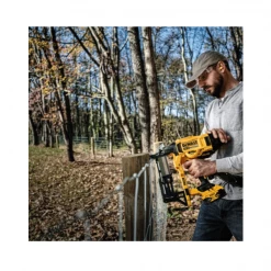 Cloueur Autonome à Gaz, électrique Ou Sur Batterie Agrafeuse Pour Clôture XR 18 V 5 AH Li-Ion– 2 Batteries–coffret - Dewalt